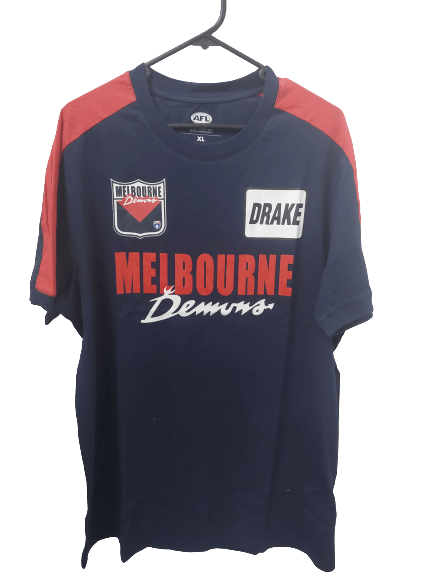 AFL Throwback Graphic Tee Shirt - Melbourne Demons - Mens T-Shirt