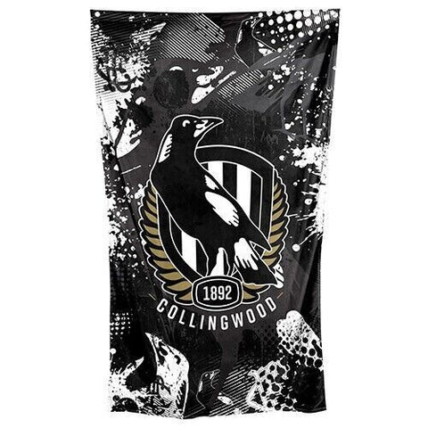 AFL Wall Flag Cape - Collingwood Magpies - 150cmx90cm - Steel Eyelet For Hanging